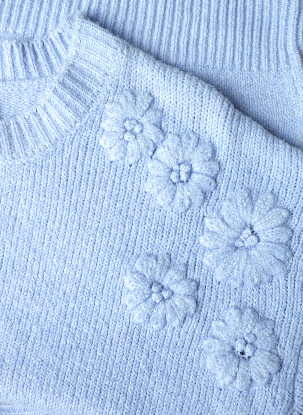 Tricot à fleurs
