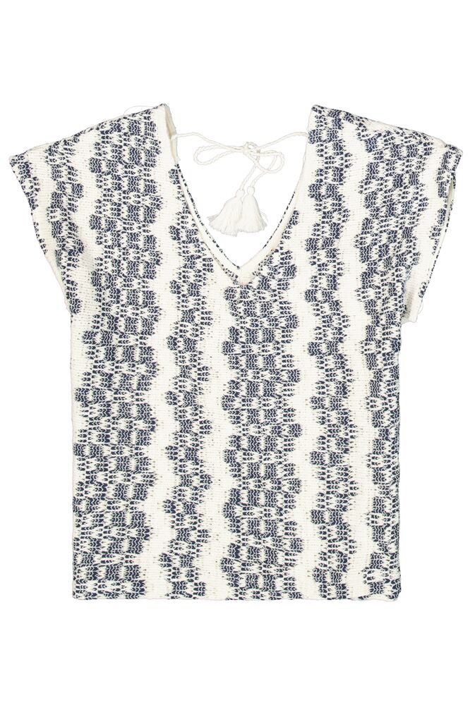 Un haut lumineux au charme naturel