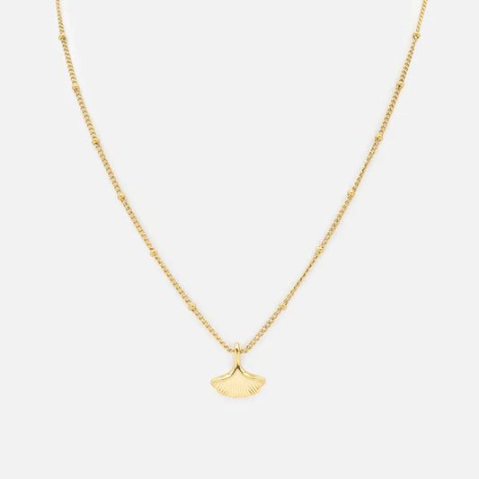 Collier doré coquillage