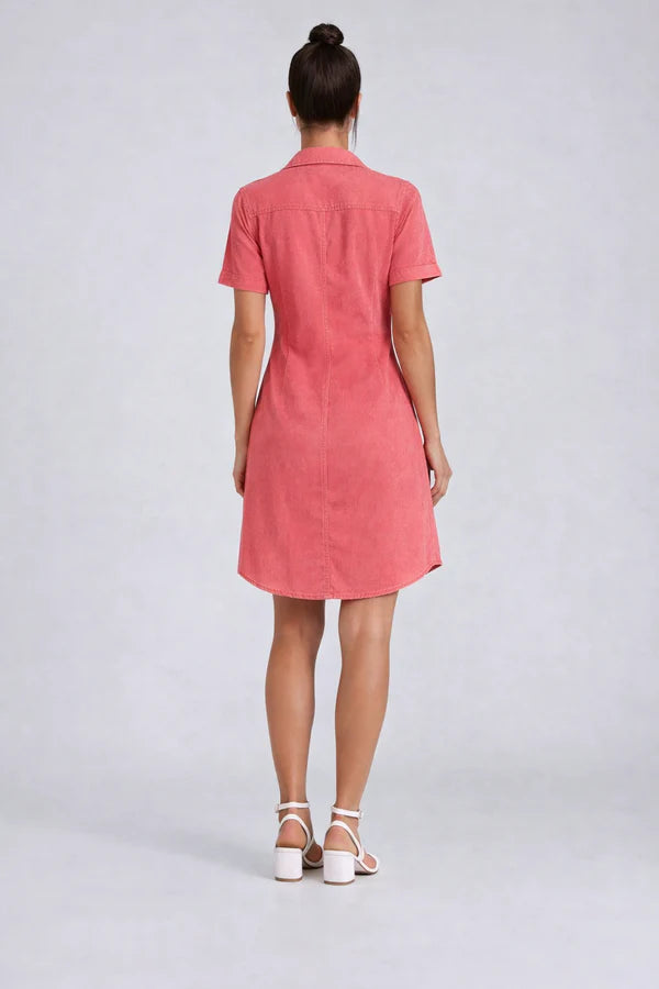 Robe chemise à manches courtes