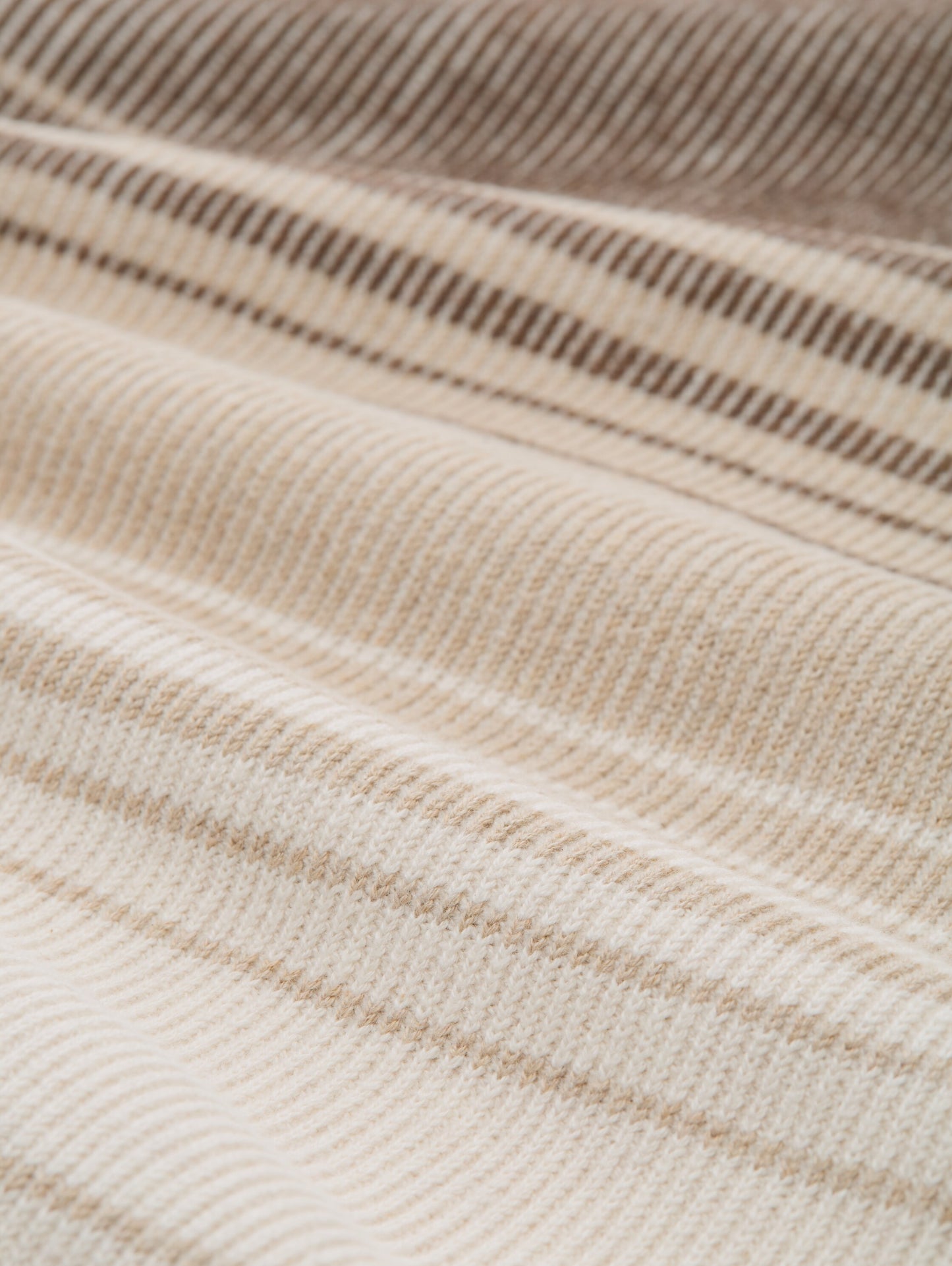 Tricot à rayures