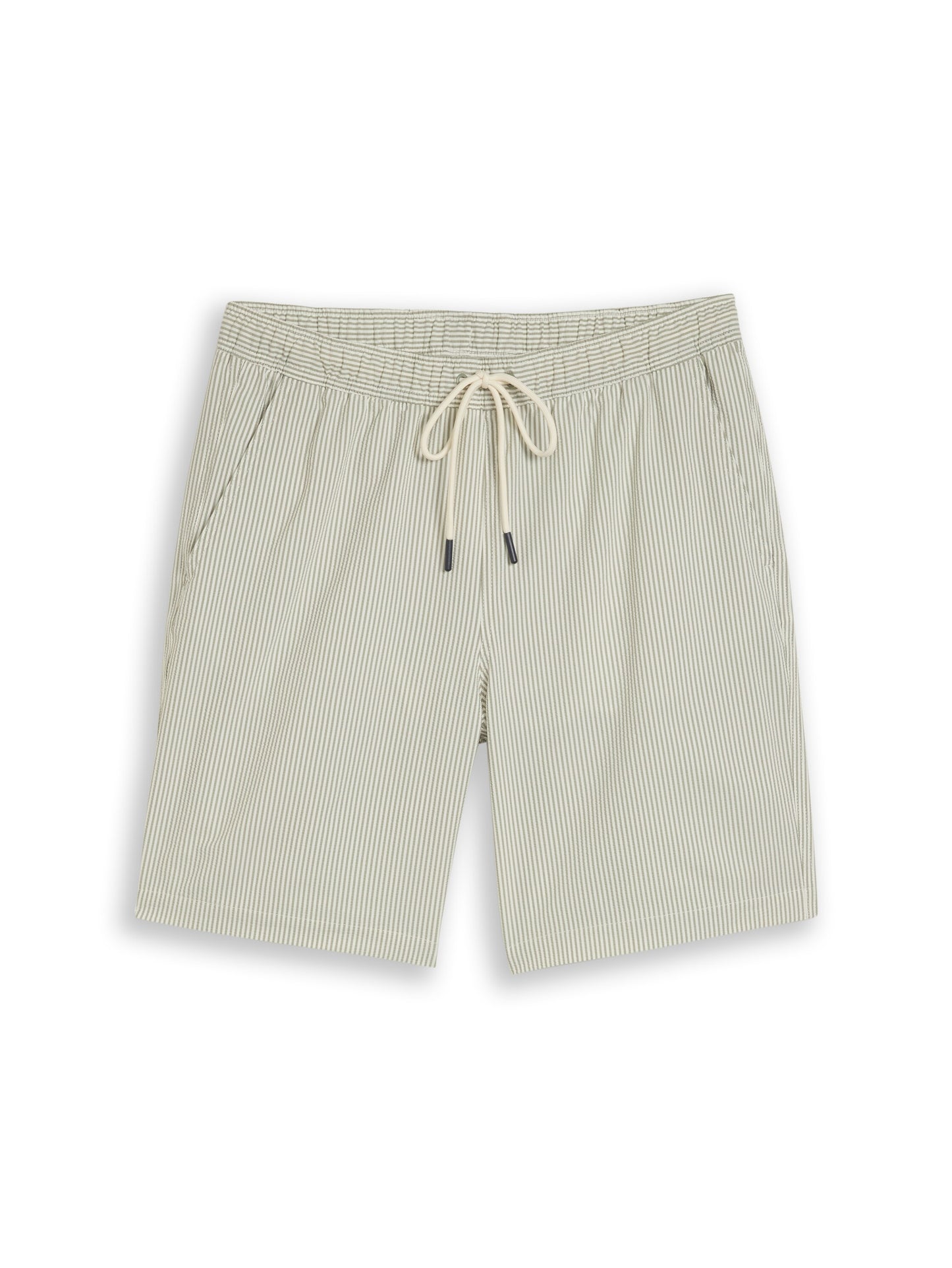 Un essentiel de plage au style raffiné