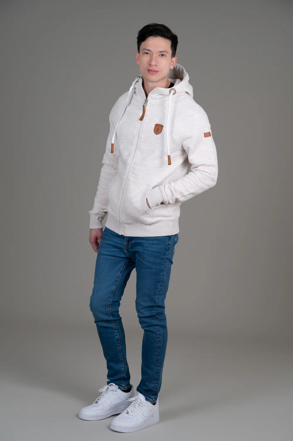 Sweat à capuche zippé