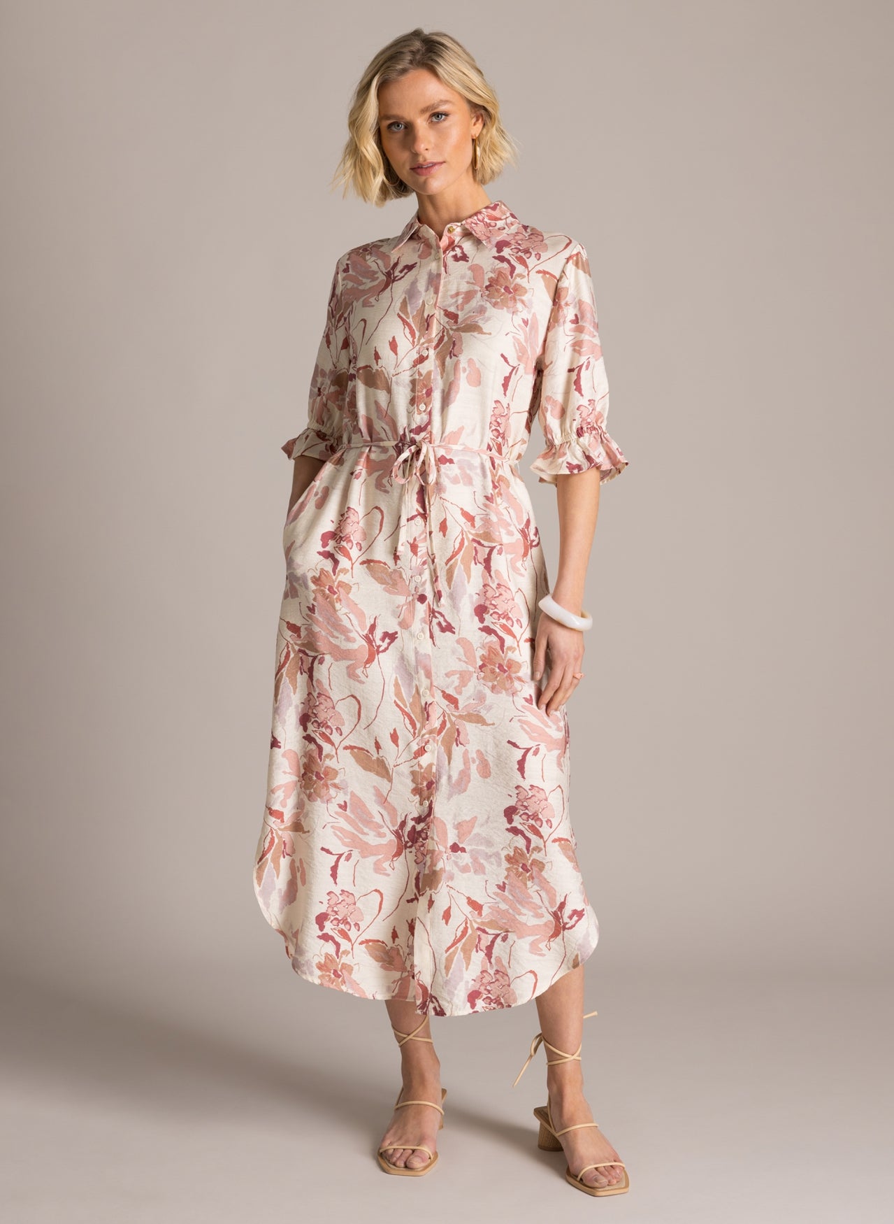 Robe à motifs fleurs