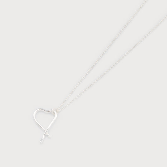 Petit pendentif en forme de cœur argent