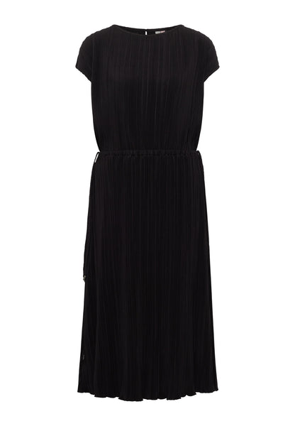 Robe noire féminine au tombé souple