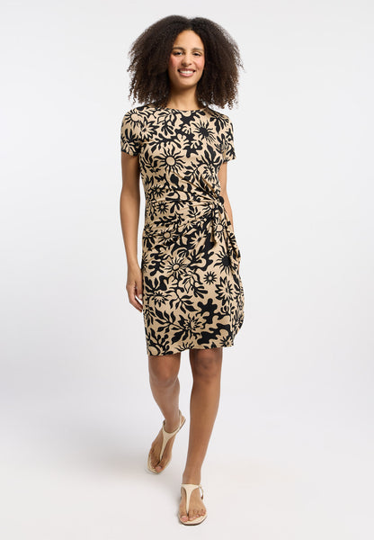 Robe fluide au charme affirmé