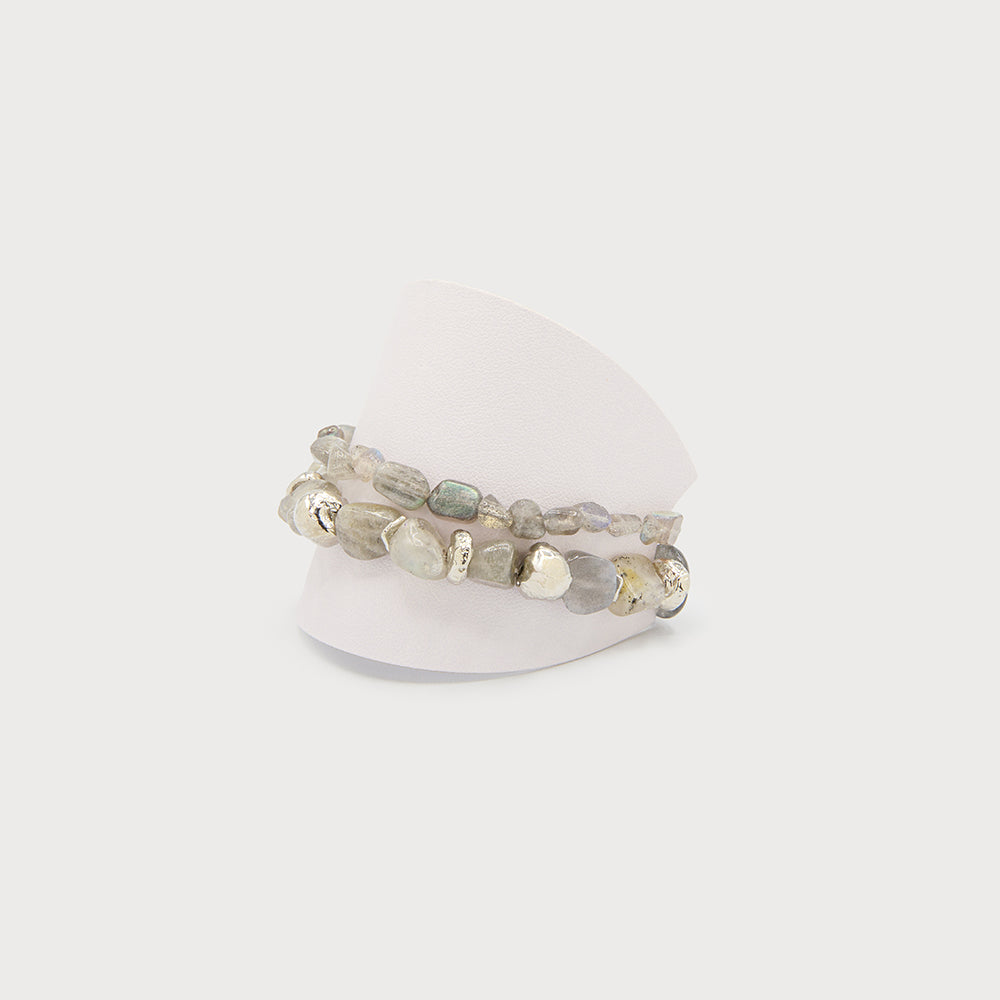 Duo de bracelets sur élastique