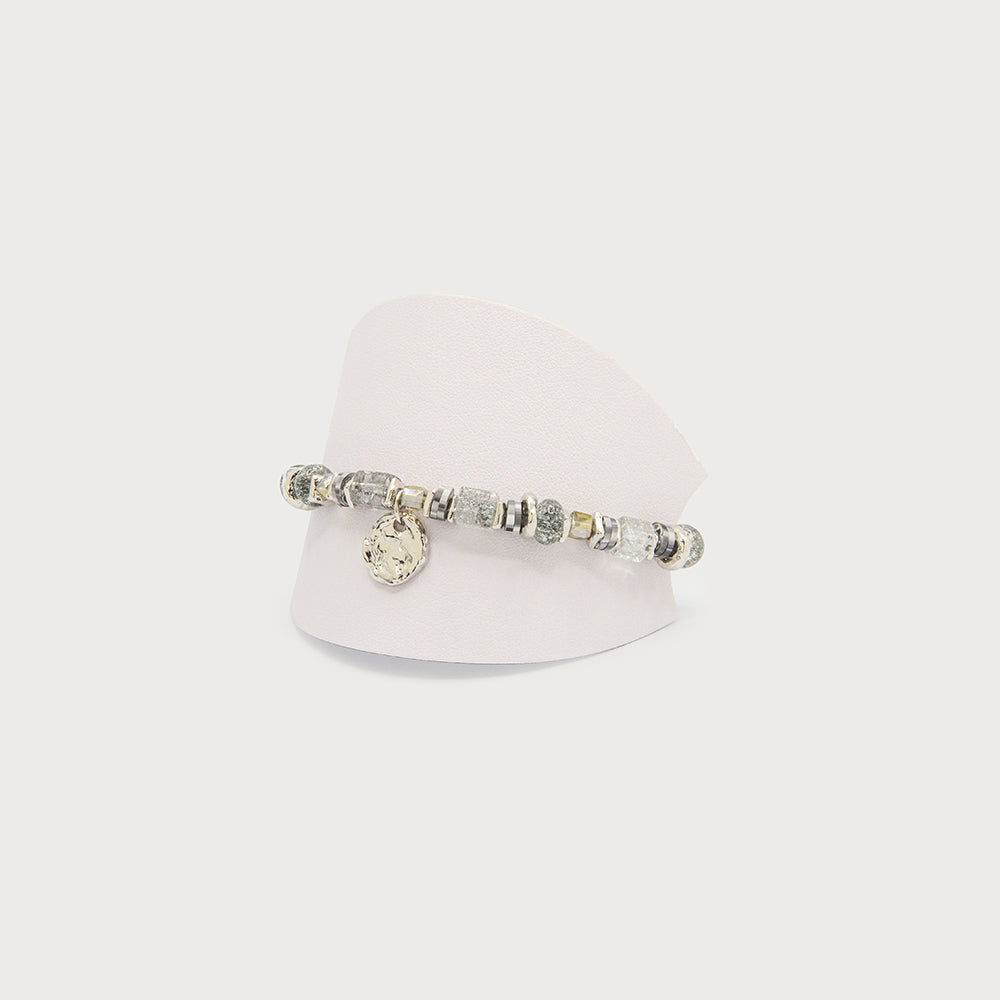 Bracelet billes de verre sur élastique