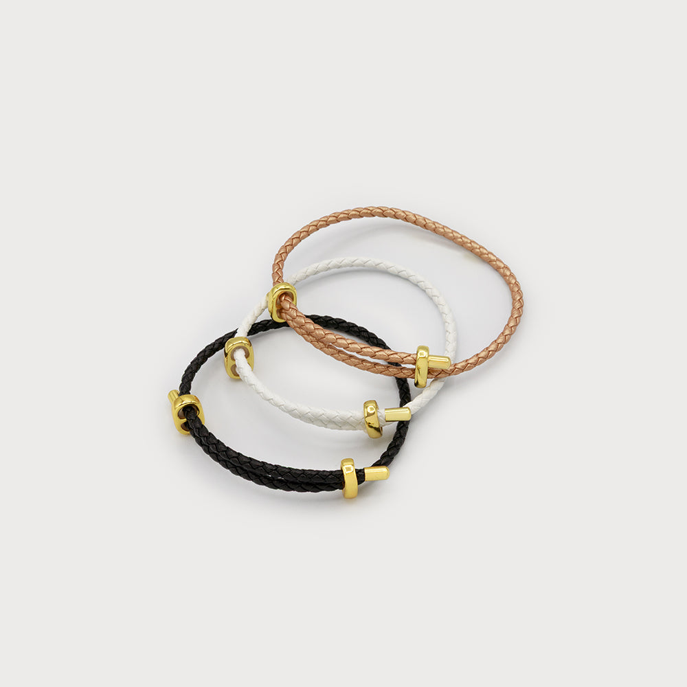 Trio de bracelets en cuir accent métal