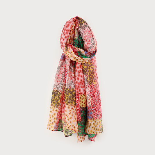 Foulard léger à motif floral