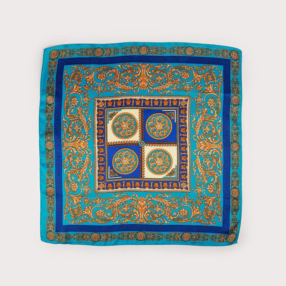Petit foulard satiné carré motif paisley