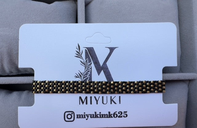 Bracelet motif carreaux