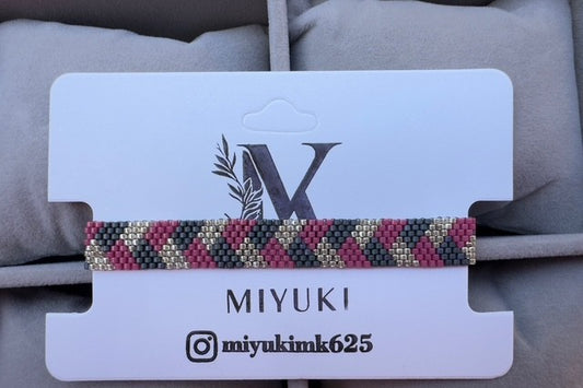 Bracelet motif chevron