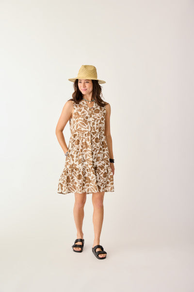 Robe sans manche à volant