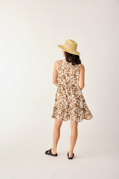 Robe sans manche à volant