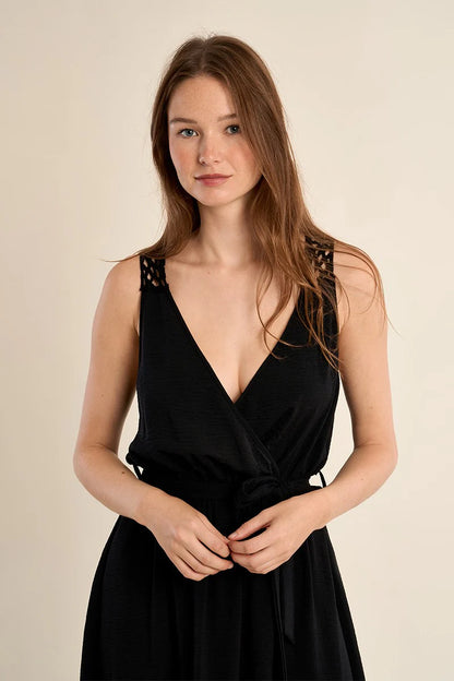 L’incontournable robe noire d’été