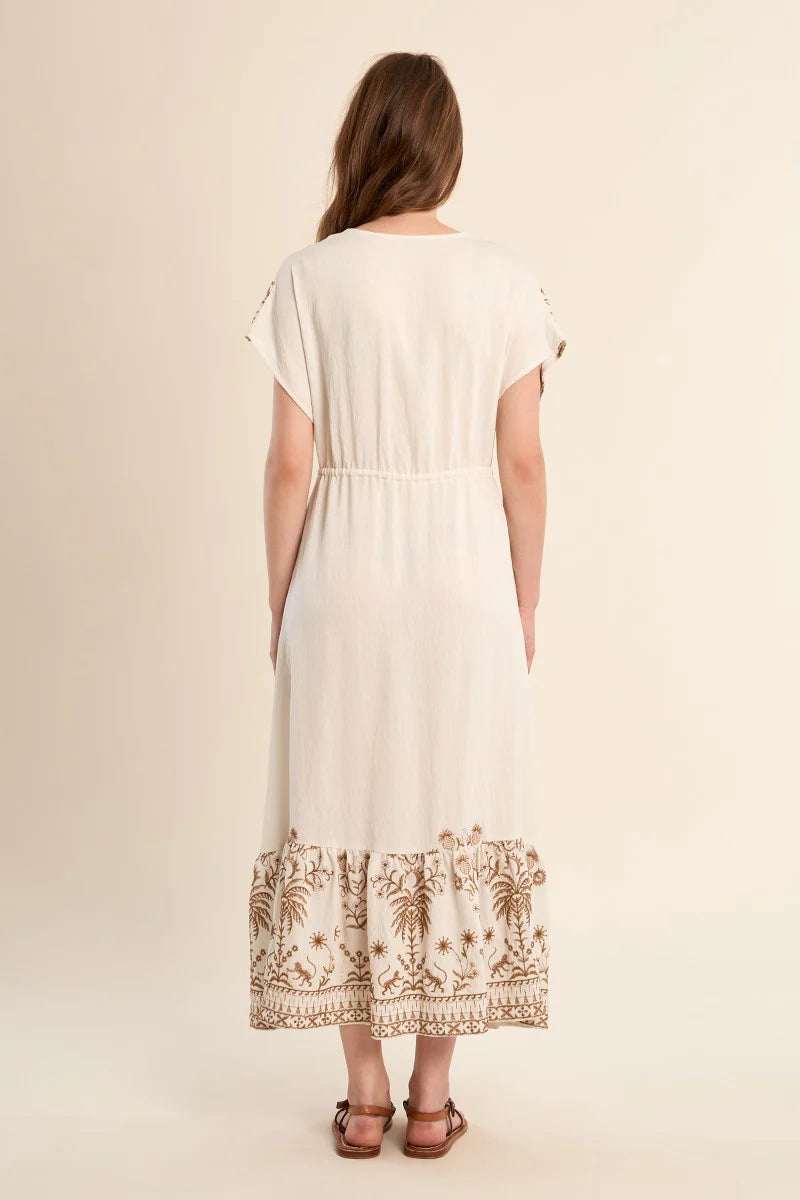 Robe longue brodée