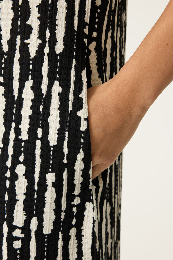 Une robe élégante au style affirmé