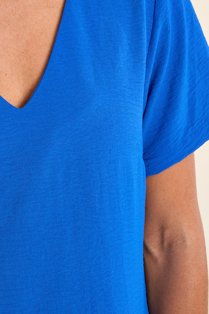 Robe t-shirt bleu éclatant
