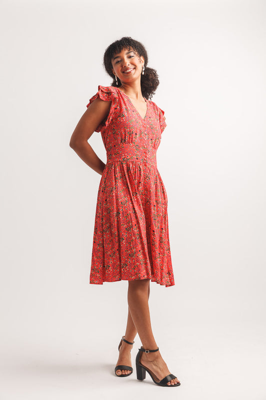 Robe fleurie boutonnée à l’avant avec poches