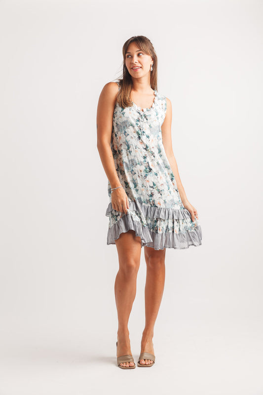 Robe fleurie fluide avec ourlet volanté