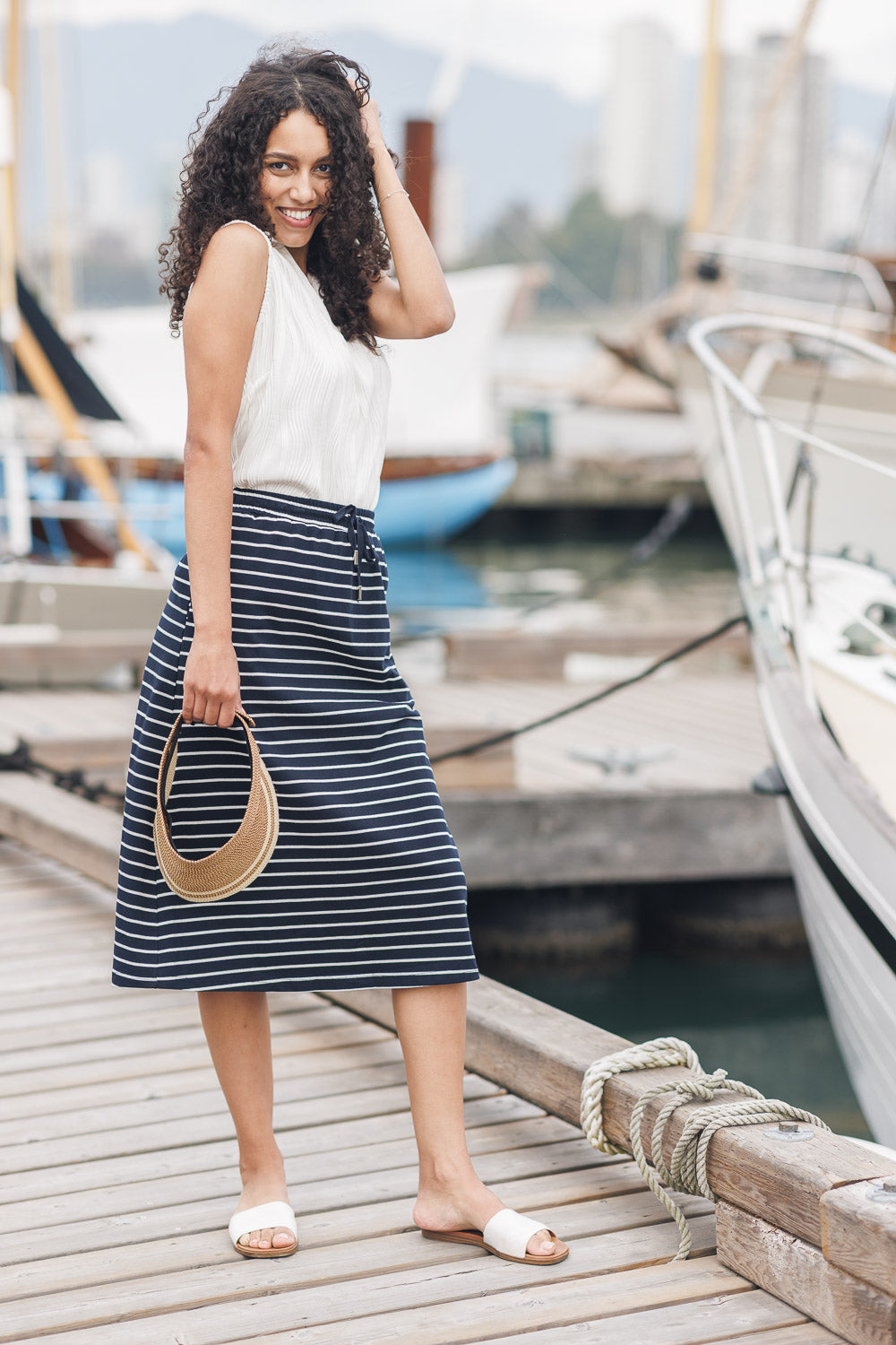 Jupe midi rayée avec taille élastique