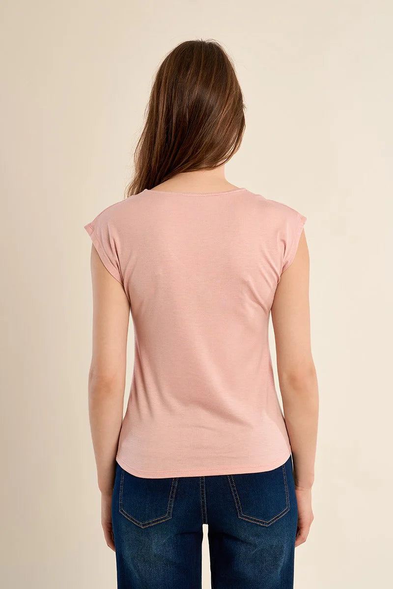 T-shirt rose poudré au col scintillant
