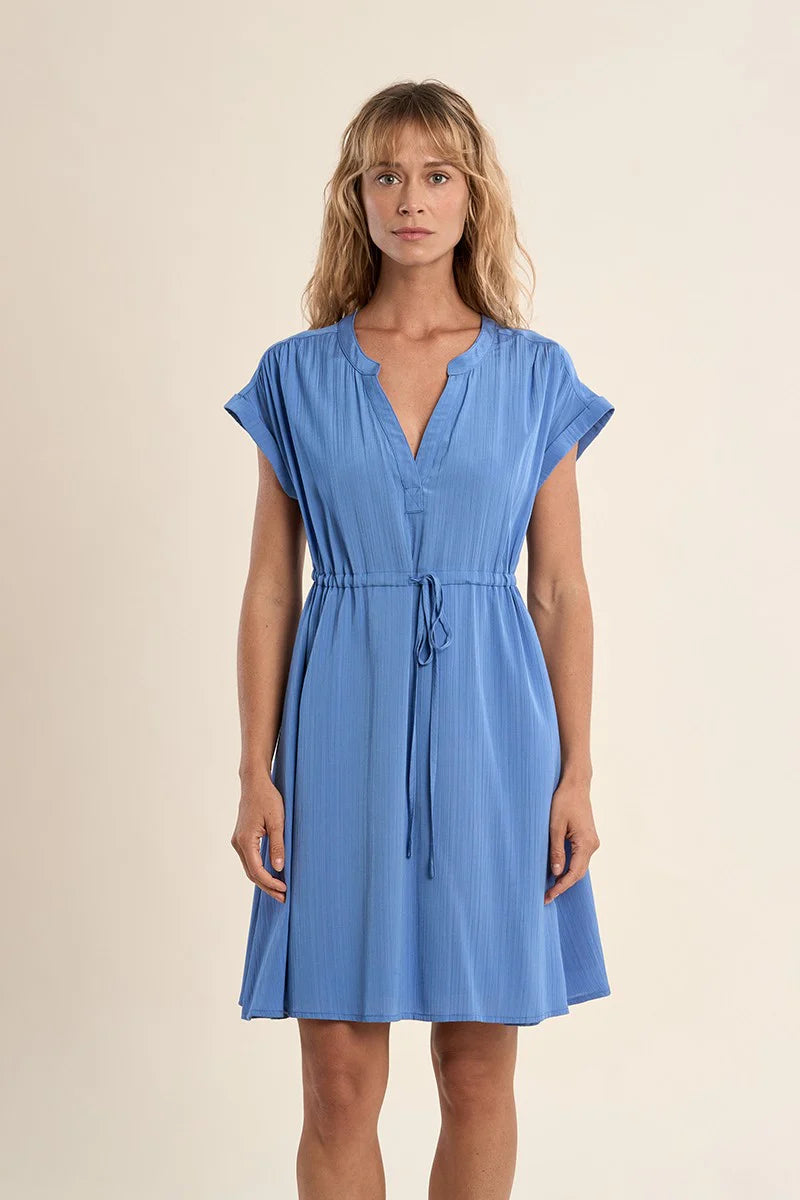 Robe chemise courte en bleu ciel