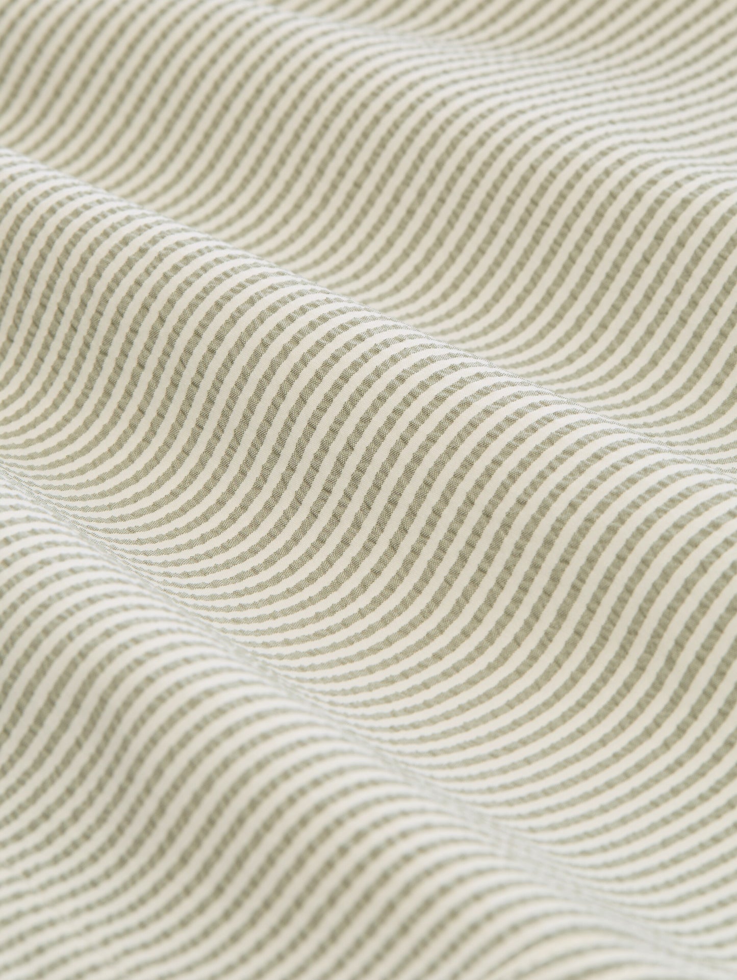 Un essentiel de plage au style raffiné